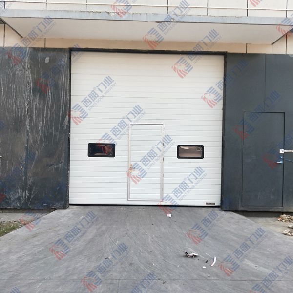 工業(yè)提升門使用時應(yīng)注意什么？
